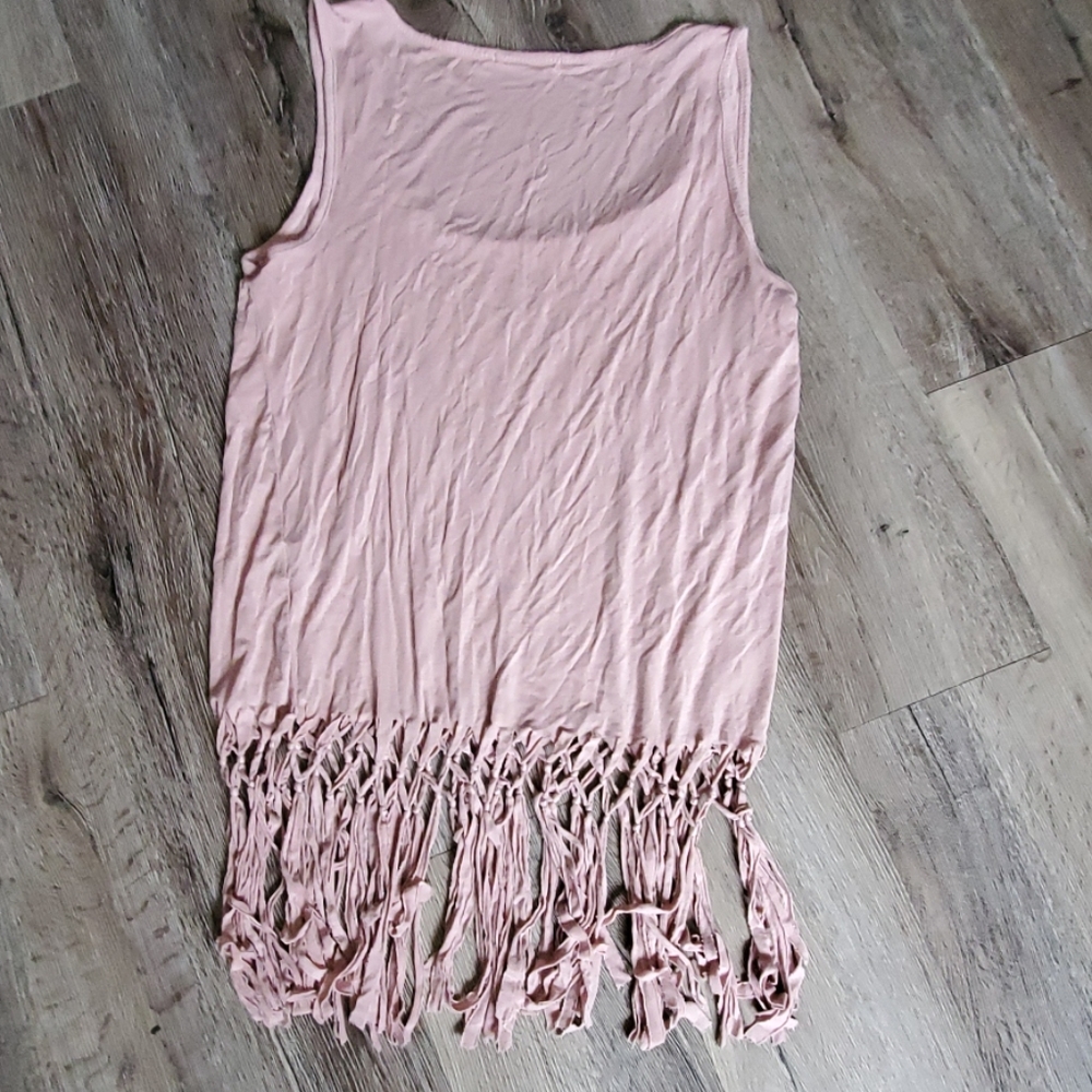 Heart Hips Fringe Bottom Tank Top - Picture 4 of 4